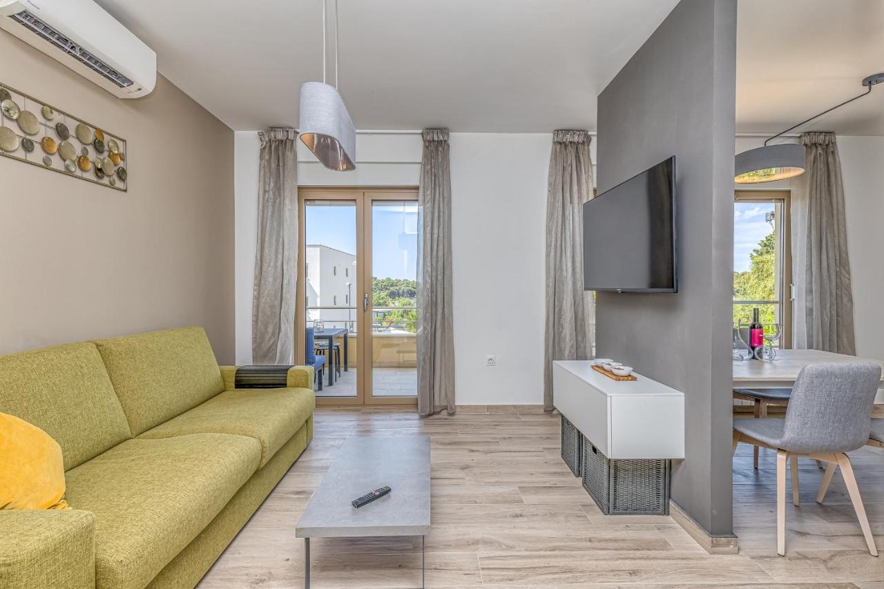 Apartment Stoja Pula Exterior photo